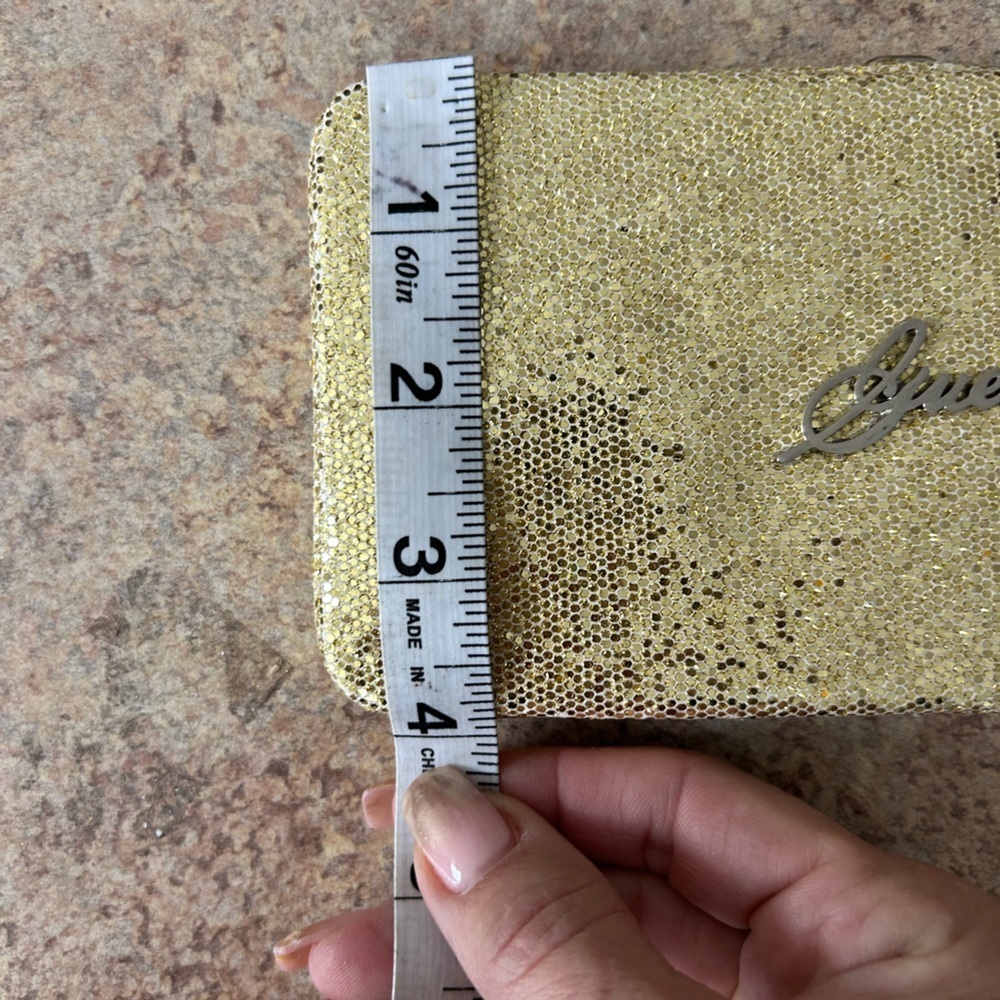 Guess NWT Gold Sparkly Clasp Closure Wallet - Picture 7 of 8